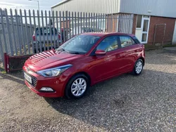 Red Used 2017 Hyundai i20 SE Hatchback | £8,495 (Good price)
