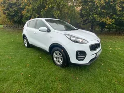 White Used 2017 Kia Sportage SUV | £9,495 (Fair price)