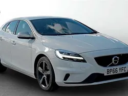 White Used 2016 Volvo V40 R-Design Estate | £8,699 (Fair price)