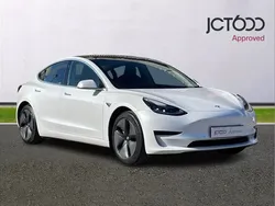White Used 2020 Tesla Model 3 Standard Range Sedan | £15,500 (Fair price)