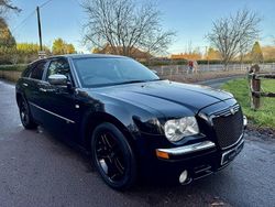 Black Used 2010 Chrysler 300C Touring Estate | £5,995 (Expensive)