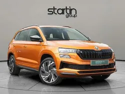 Phoenix orange metallic Used 2022 Skoda Karoq SportLine SUV | £23,950 (Good price)