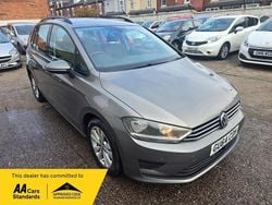 Grey Used 2014 VW Golf Sportsvan SE MPV | £5,685 (Fair price)