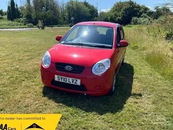 Red Used 2010 Kia Picanto 2 Hatchback | £3,995 (Fair price)