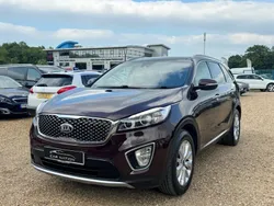 Red Used 2016 Kia Sorento 3 SUV | £13,990 (Fair price)