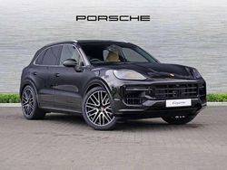 Black Used 2025 Porsche Cayenne SUV | £98,990