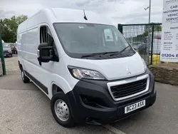 White Used 2023 Peugeot Boxer Premium Van | £21,995 (Expensive)