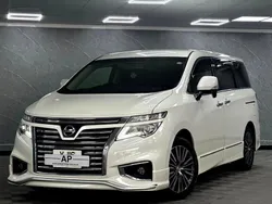 White Used 2025 Nissan Elgrand Nismo MPV | £10,990