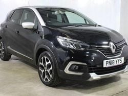 Black/silver Used 2018 Renault Captur Signature SUV | £8,000 (Fair price)