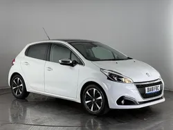 White Used 2017 Peugeot 208 Allure Premium Hatchback | £8,850 (Fair price)