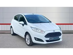 White Used 2017 Ford Fiesta Titanium Hatchback | £9,272 (Good price)