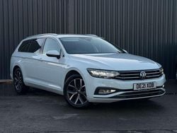 White Used 2021 VW Passat SEL Estate | £10,000 (Good price)