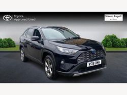 Black Used 2019 Toyota RAV4 Hybrid Design SUV | £21,456 (Fair price)