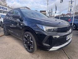 Black Used 2022 Vauxhall Grandland X Ultimate SUV | £15,977 (Fair price)