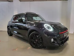 Black Used 2019 Mini Cooper Hatch Hatchback | £14,295 (Fair price)