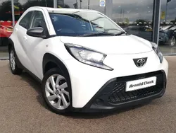 White Used 2023 Toyota Aygo PURE Hatchback | £11,998 (Fair price)