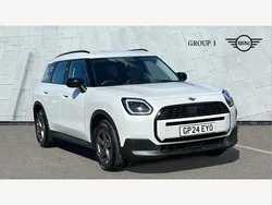 White Used 2024 Mini Countryman Classic SUV | £28,875 (Good price)