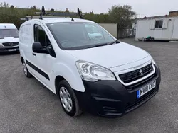 White Used 2018 Peugeot Partner MPV | £4,395 (Fair price)