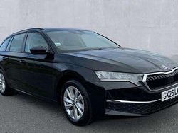 Black Used 2025 Skoda Octavia SE Technology Estate | £20,990 (Fair price)