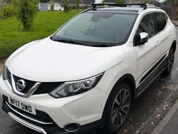 White Used 2017 Nissan Qashqai Tekna SUV | £11,900 (Fair price)