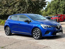 Blue Used 2022 Renault Clio V Evolution Hatchback | £13,028 (Fair price)