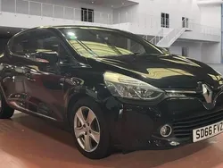 Black Used 2016 Renault Clio IV Dynamique Hatchback | £3,975 (Super price)