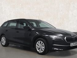 New 2025 Skoda Octavia SE Technology Estate | £20,716 (A bit pricey)