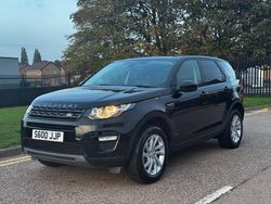 Black Used 2018 Land Rover Discovery Sport SE SUV | £8,990