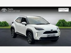White Used 2023 Toyota Yaris Hybrid Design Hatchback | £20,224 (Expensive)