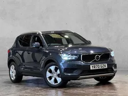 Blue Used 2020 Volvo XC40 Momentum SUV | £13,500 (Fair price)