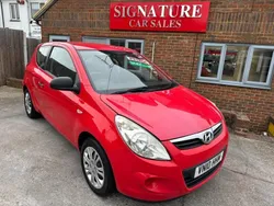 Red Used 2010 Hyundai i20 Classic Hatchback | £1,595 (Fair price)