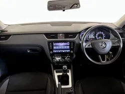 Silver Used 2020 Skoda Octavia SE Drive Hatchback | £9,295 (Good price)