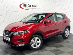 Red Used 2018 Nissan Qashqai Acenta Premium SUV | £11,999 (Fair price)