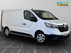 White Used 2022 Renault Trafic Business Van | £11,995 (Good price)