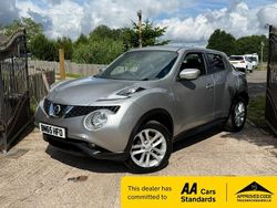 Silver Used 2015 Nissan Juke Acenta Premium SUV | £3,795 (Fair price)