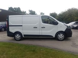 White Used 2018 Vauxhall Vivaro Van | £8,495 (Good price)