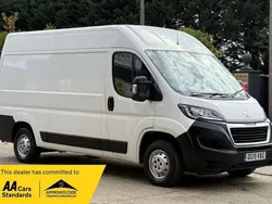 White Used 2019 Peugeot Boxer Van | £7,990 (Good price)