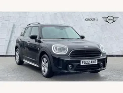 Black Used 2022 Mini Cooper Countryman Classic SUV | £20,990 (Fair price)