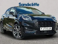 Agate black (premium paint) Used 2023 Ford Puma Gen-E ST-Line Hatchback | £17,355 (Fair price)