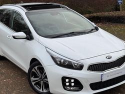 White Used 2017 Kia Ceed Sportswagon GT-Line S Estate | £6,500 (Fair price)