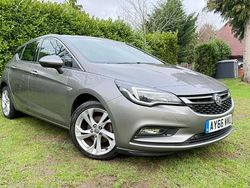 Grey Used 2016 Vauxhall Astra SRi Hatchback | £4,550 (Fair price)