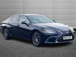 Deep blue Used 2022 Lexus ES300H Sedan | £28,000 (Good price)