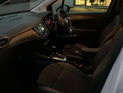White Used 2022 Vauxhall Crossland Ultimate SUV | £14,995 (Fair price)