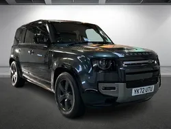 Used 2025 Land Rover Defender HSE Dynamic SUV | £59,000 (Good price)