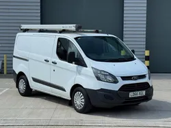 White Used 2016 Ford Transit Custom Van | £4,995 (Good price)