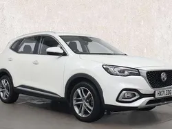 White Used 2021 MG HS Exclusive SUV | £14,531 (Fair price)
