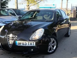 Black Used 2013 Alfa Romeo Giulietta Lusso Hatchback | £2,800 (Fair price)