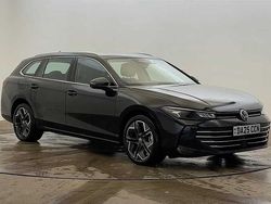 Black Used 2025 VW Passat Life Estate | £27,989
