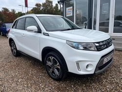 White Used 2017 Suzuki Vitara SZ5 SUV | £9,490 (Good price)