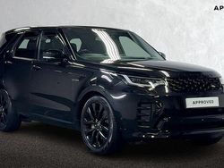 Black Used 2023 Land Rover Discovery 5 SE Dynamic SUV | £42,999 (Fair price)